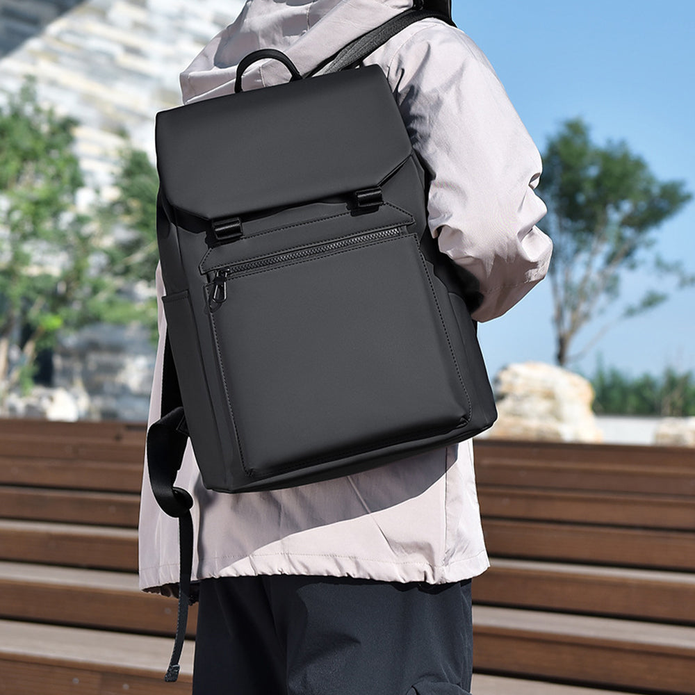 laptop hátizsák, fekete, nylon anyagból, vízálló kivitelben, oldalnézetben