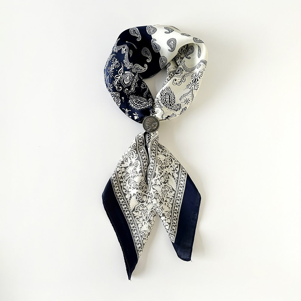 Dollcini, Eșarfă din satin pentru femei – model paisley 70×70 cm