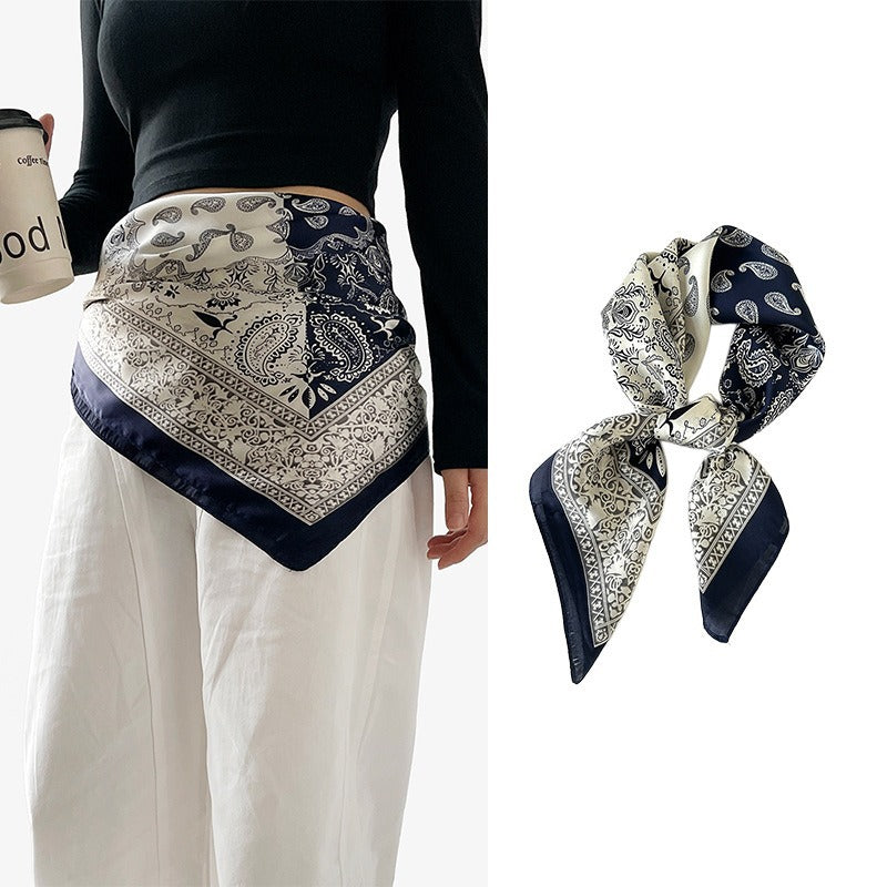 Dollcini, Eșarfă din satin pentru femei – model paisley 70×70 cm